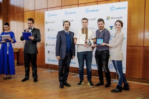 Старшокласники з Івано-Франківська стали призерами Всеукраїнської олімпіади з інформаційних технологій